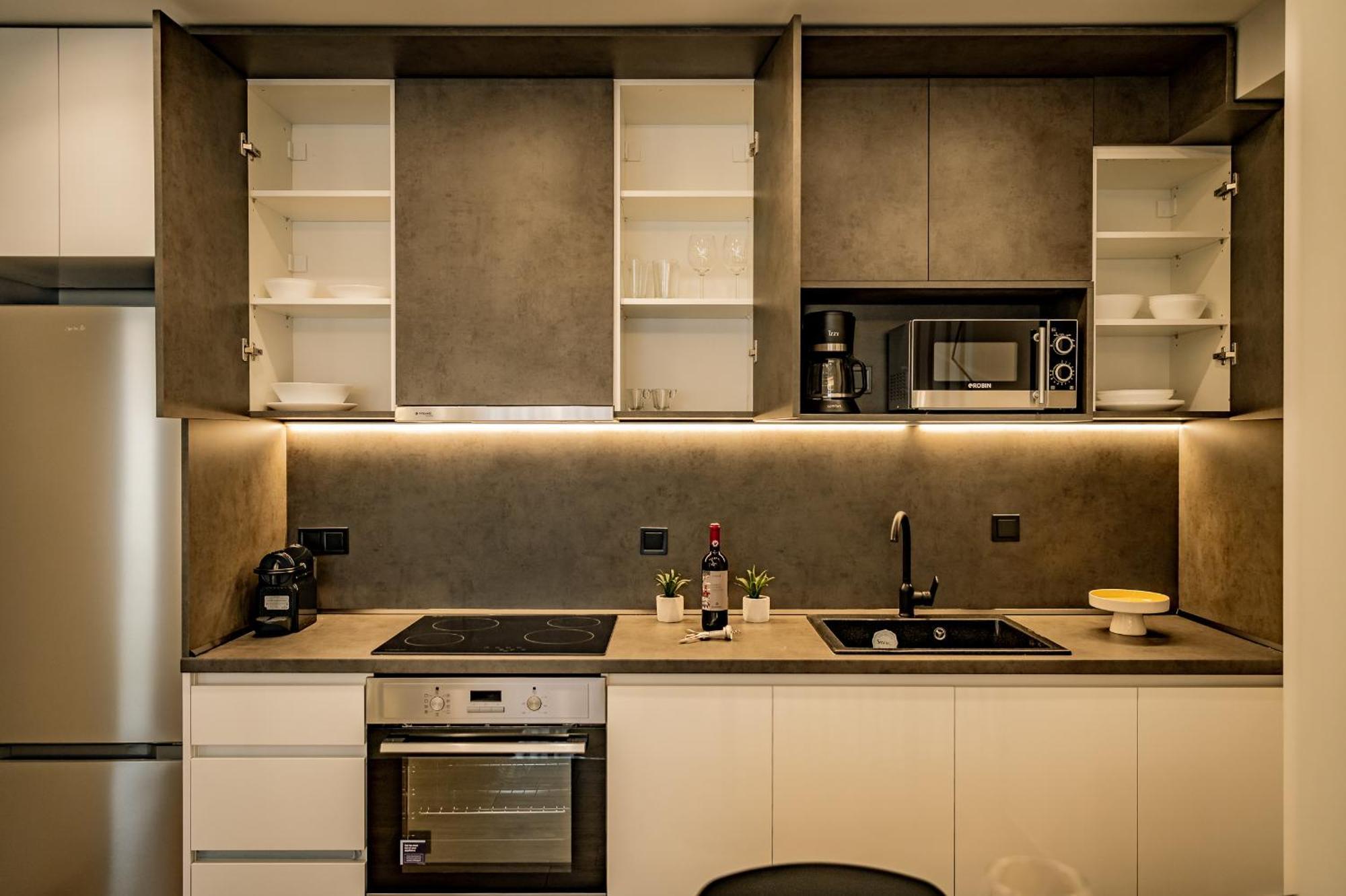 Urban Luxury Suites เทสซาโลนิกิ ภายนอก รูปภาพ